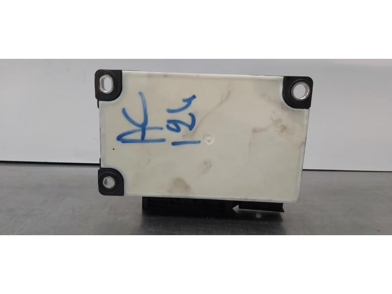 Recambio de centralita airbag para renault scenic iii dynamique referencia OEM IAM 285589605R  