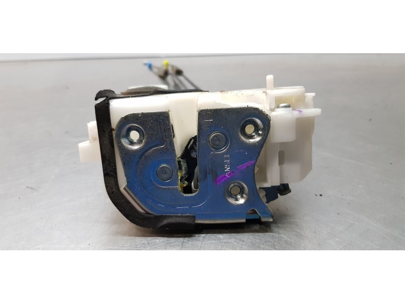 Recambio de cerradura puerta trasera izquierda para mitsubishi space star (a00) motion referencia OEM IAM 5745A425   Recambio de cerradura puerta trasera izquierda para mitsubishi space star (a00) motion referencia OEM IAM 5745A425