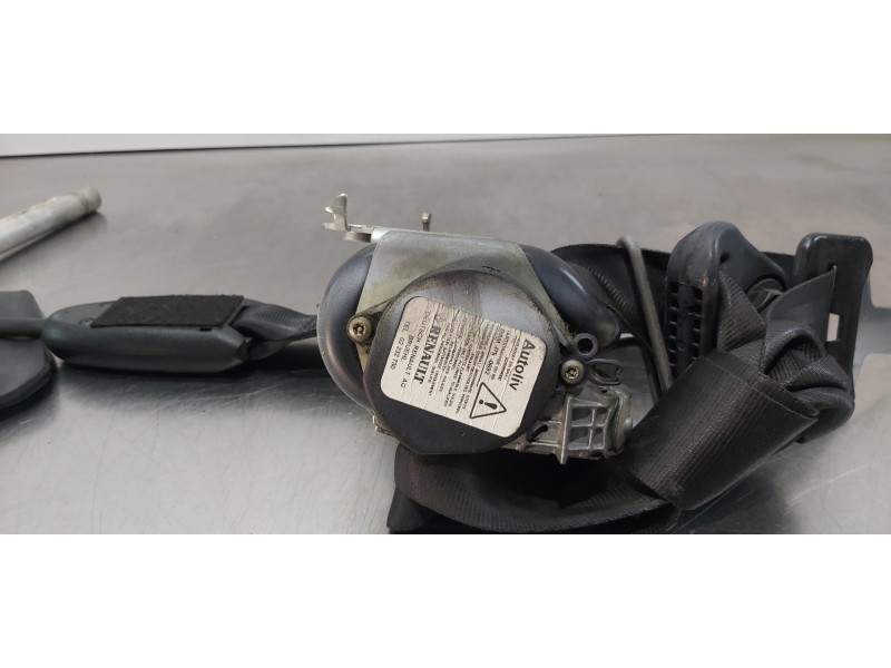 Recambio de cinturon seguridad delantero derecho para renault scenic iii dynamique referencia OEM IAM 868840015R   Recambio de cinturon seguridad delantero derecho para renault scenic iii dynamique referencia OEM IAM 868840015R