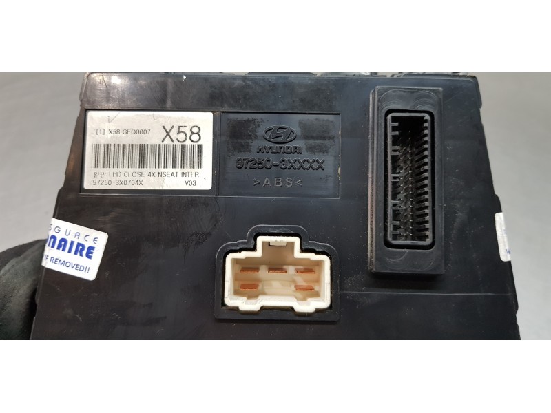 Recambio de mando climatizador para hyundai elantra (md) tecno referencia OEM IAM 972503X0704X  