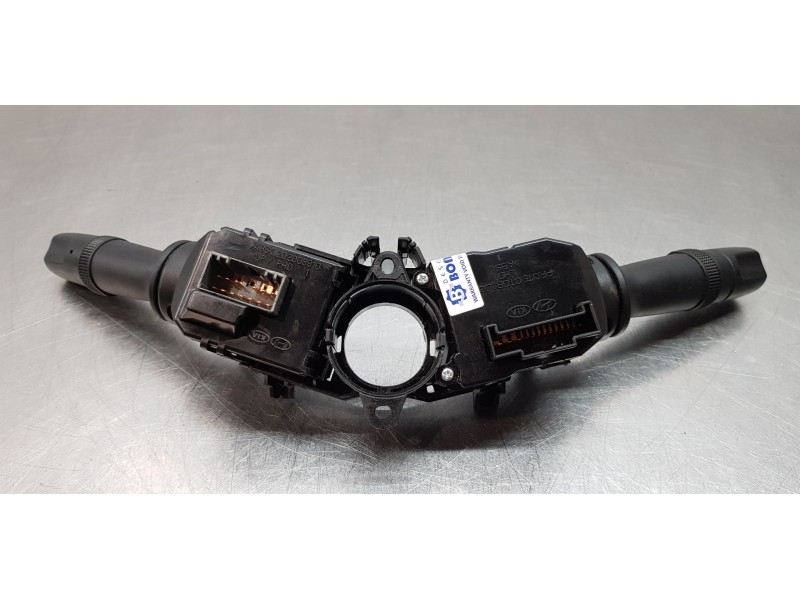 Recambio de mando multifuncion para hyundai elantra (md) tecno referencia OEM IAM 934103S531  