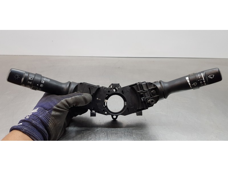 Recambio de mando multifuncion para hyundai elantra (md) tecno referencia OEM IAM 934103S531  