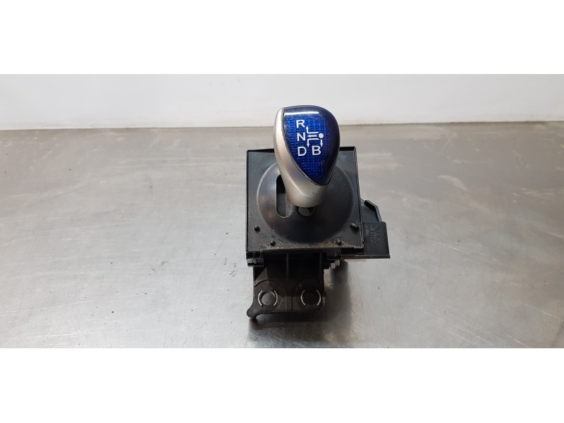 Recambio de palanca cambio para toyota auris touring sports (e18) hybrid active referencia OEM IAM 75C583LHD   Recambio de palanca cambio para toyota auris touring sports (e18) hybrid active referencia OEM IAM 75C583LHD