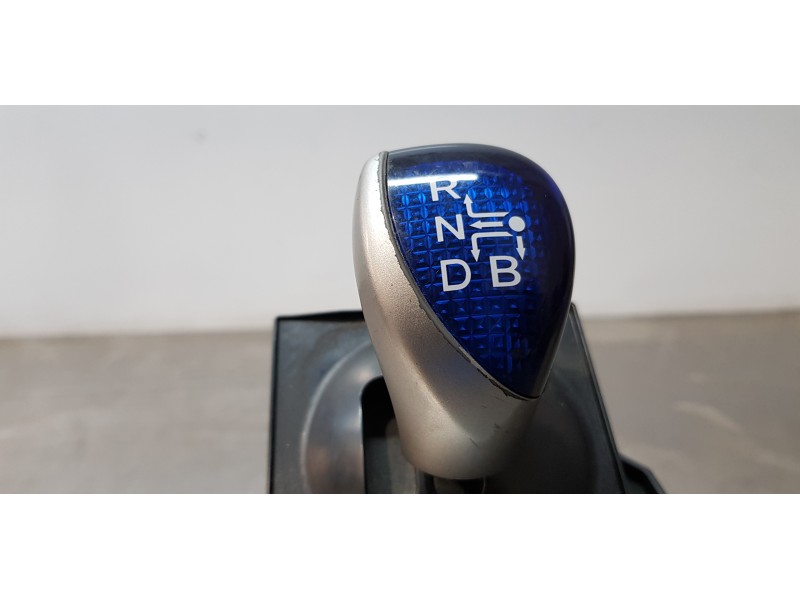 Recambio de palanca cambio para toyota auris touring sports (e18) hybrid active referencia OEM IAM 75C583LHD   Recambio de palanca cambio para toyota auris touring sports (e18) hybrid active referencia OEM IAM 75C583LHD