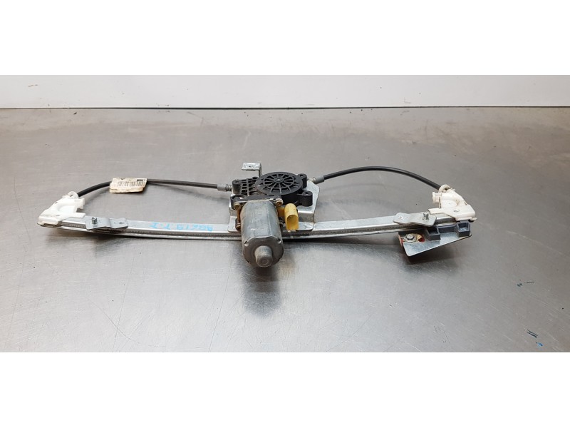 Recambio de elevalunas trasero izquierdo para bmw serie 3 touring (e46) 320d referencia OEM IAM 67628362066  