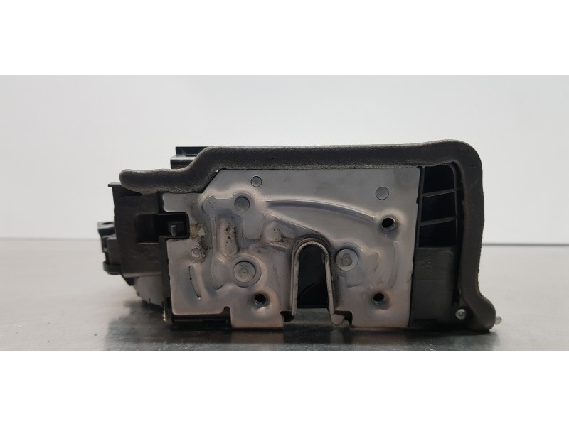 Recambio de cerradura puerta trasera izquierda para mini mini 5-trg. (f55) one d referencia OEM IAM 51227281939 7281939 