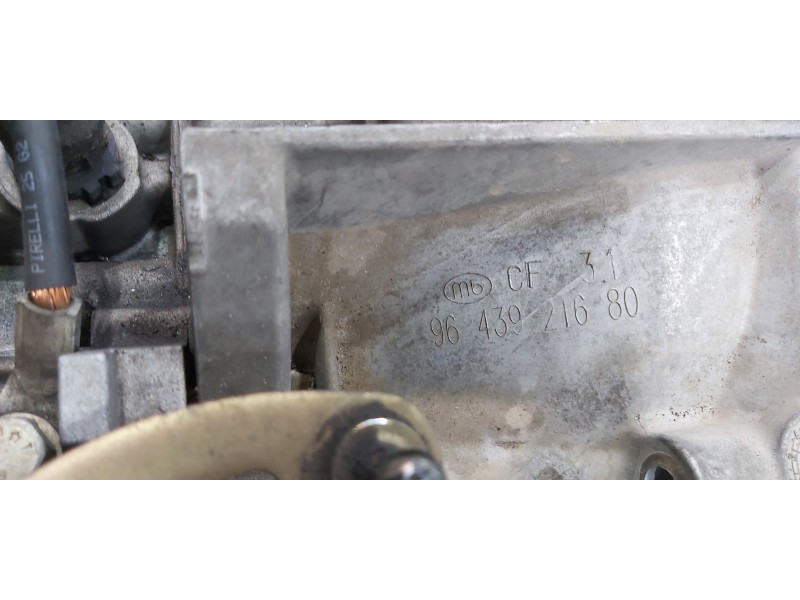 Recambio de caja cambios para peugeot 407 st confort referencia OEM IAM 20MB02  