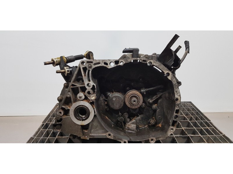Recambio de caja cambios para renault modus confort dynamique referencia OEM IAM 8200836751 JR5113 