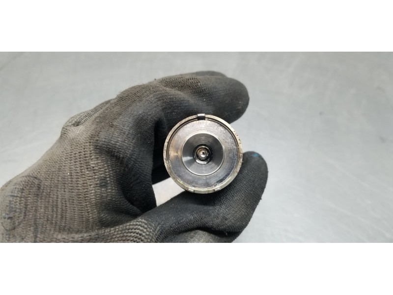 Recambio de inyector para citroen c4 grand picasso exclusive referencia OEM IAM 9801187080 9813676080  Recambio de inyector para citroen c4 grand picasso exclusive referencia OEM IAM 9801187080 9813676080