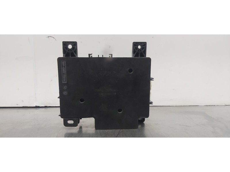 Recambio de caja reles / fusibles para citroen c-crosser exclusive referencia OEM IAM 8637A319   Recambio de caja reles / fusibles para citroen c-crosser exclusive referencia OEM IAM 8637A319