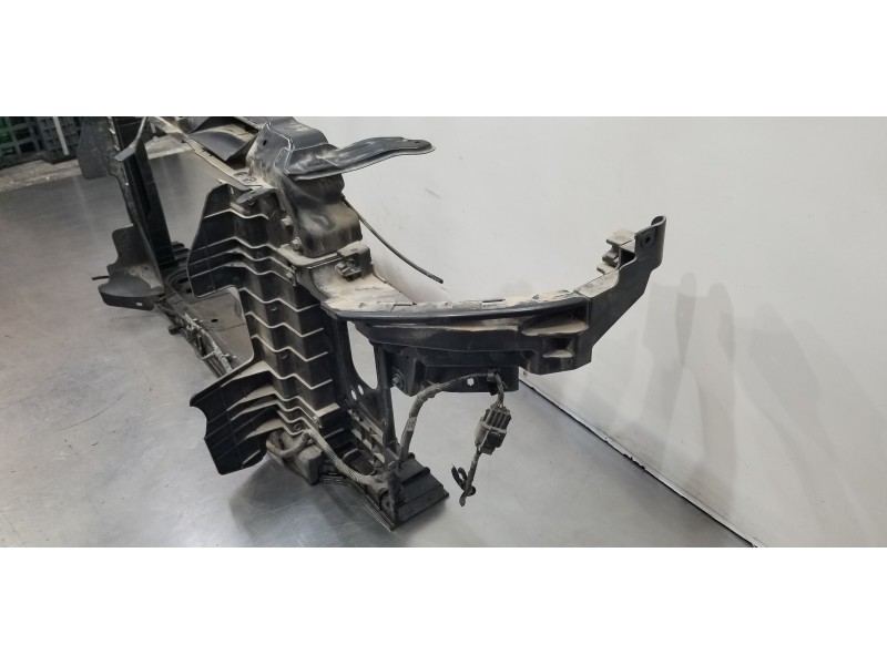 Recambio de panel frontal para hyundai elantra (md) tecno referencia OEM IAM   