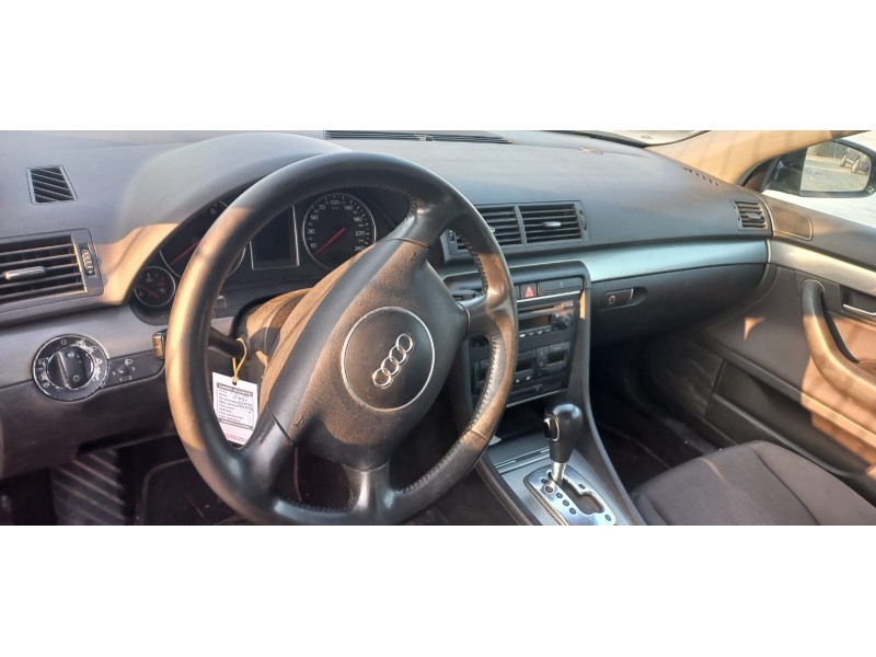 audi a4 berlina (8e) del año 2002