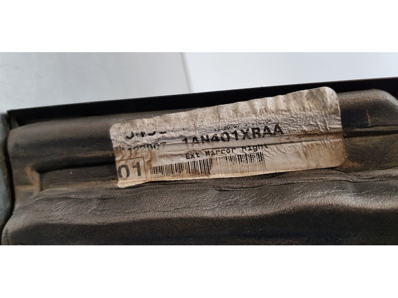 Recambio de retrovisor derecho para chrysler grand voyager limited referencia OEM IAM 1AN401XRAA  