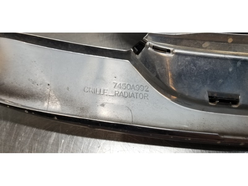 Recambio de rejilla delantera para mitsubishi outlander (gf0) phev kaiteki 4wd referencia OEM IAM 7450A638 7450A992 