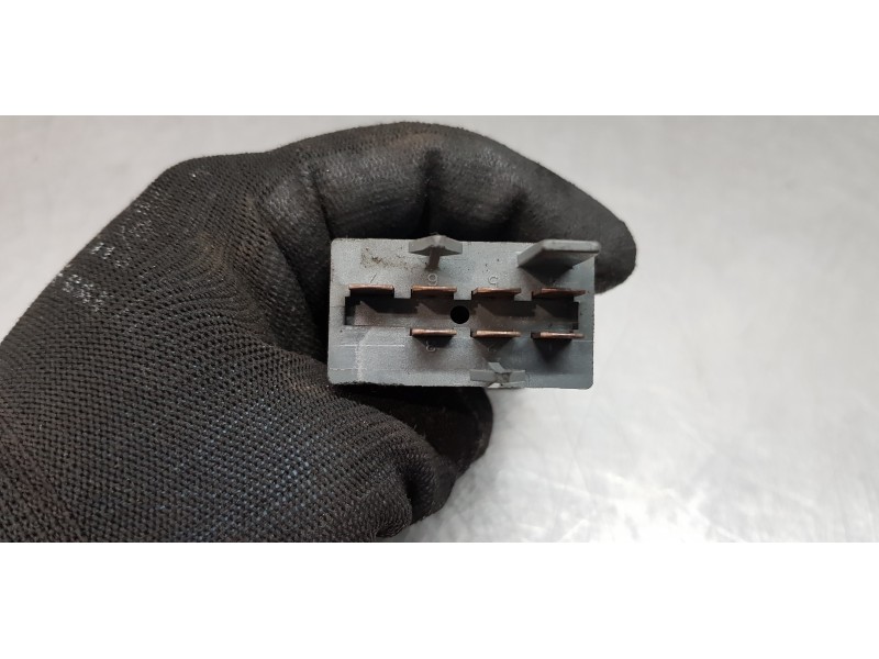 Recambio de warning para volkswagen golf iv berlina (1j1) highline referencia OEM IAM 1J0953235J  