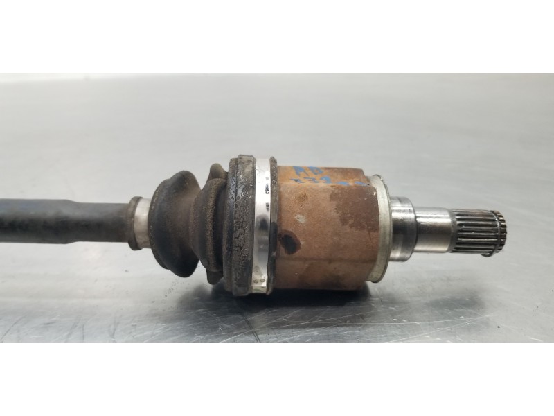 Recambio de transmision trasera derecha para mitsubishi outlander (gf0) phev kaiteki 4wd referencia OEM IAM 3715A208  