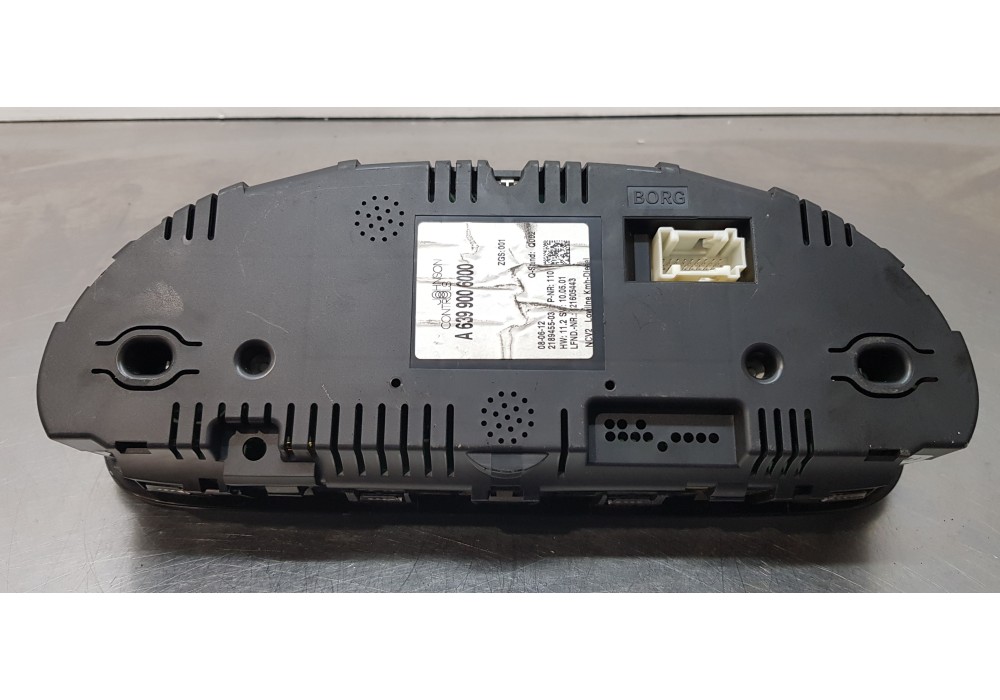 Recambio de cuadro instrumentos para mercedes vito kasten (639) 116 cdi effect kompakt (639.601) referencia OEM IAM A6399006000  Recambio de cuadro instrumentos para mercedes vito kasten (639) 116 cdi effect kompakt (639.601) referencia OEM IAM A6399006000