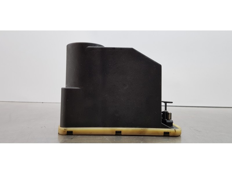 Recambio de centralita cierre para mercedes clase s (w126) berlina+coupe se 300 referencia OEM IAM 0008000948 0132006309  Recambio de centralita cierre para mercedes clase s (w126) berlina+coupe se 300 referencia OEM IAM 0008000948 0132006309