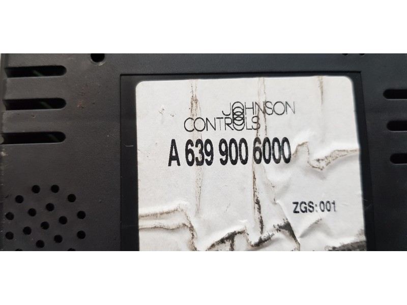 Recambio de cuadro instrumentos para mercedes vito kasten (639) 116 cdi effect kompakt (639.601) referencia OEM IAM A6399006000  Recambio de cuadro instrumentos para mercedes vito kasten (639) 116 cdi effect kompakt (639.601) referencia OEM IAM A6399006000