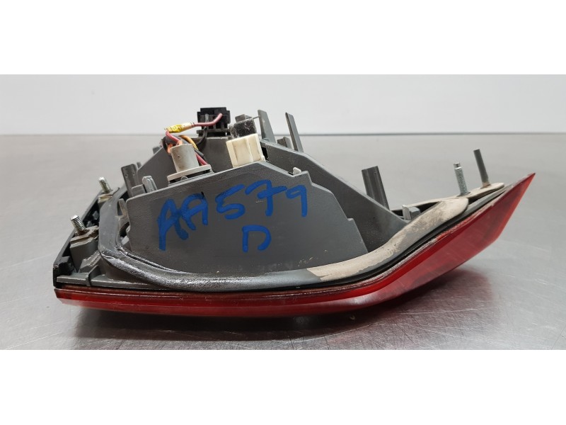 Recambio de piloto trasero derecho interior para hyundai elantra (md) tecno referencia OEM IAM 924043X050  