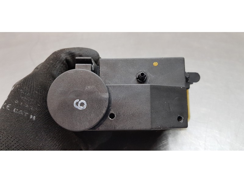 Recambio de centralita cierre para mercedes clase s (w126) berlina+coupe se 300 referencia OEM IAM 0008000948 0132006309  Recambio de centralita cierre para mercedes clase s (w126) berlina+coupe se 300 referencia OEM IAM 0008000948 0132006309