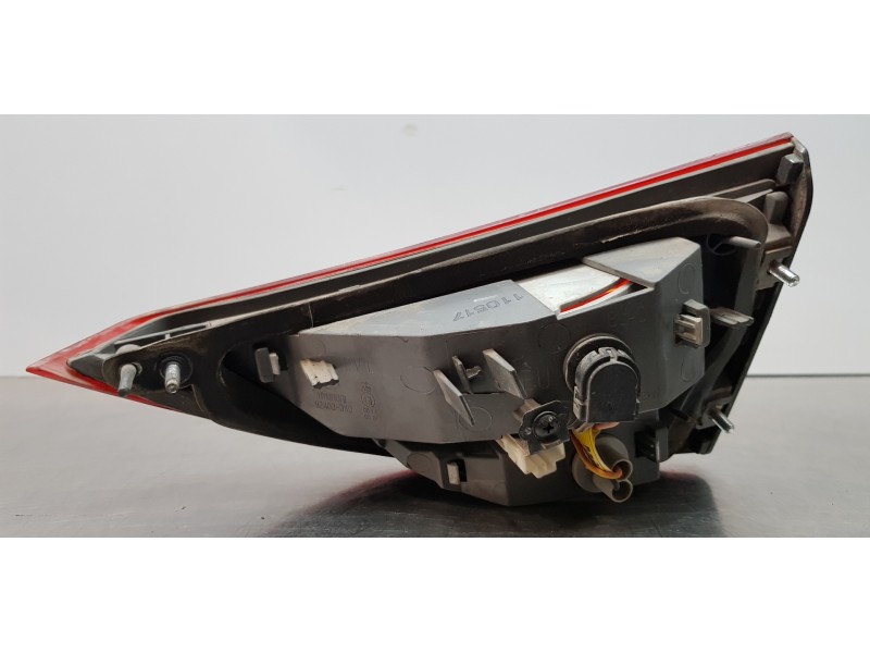 Recambio de piloto trasero izquierdo interior para hyundai elantra (md) tecno referencia OEM IAM 924033X050  