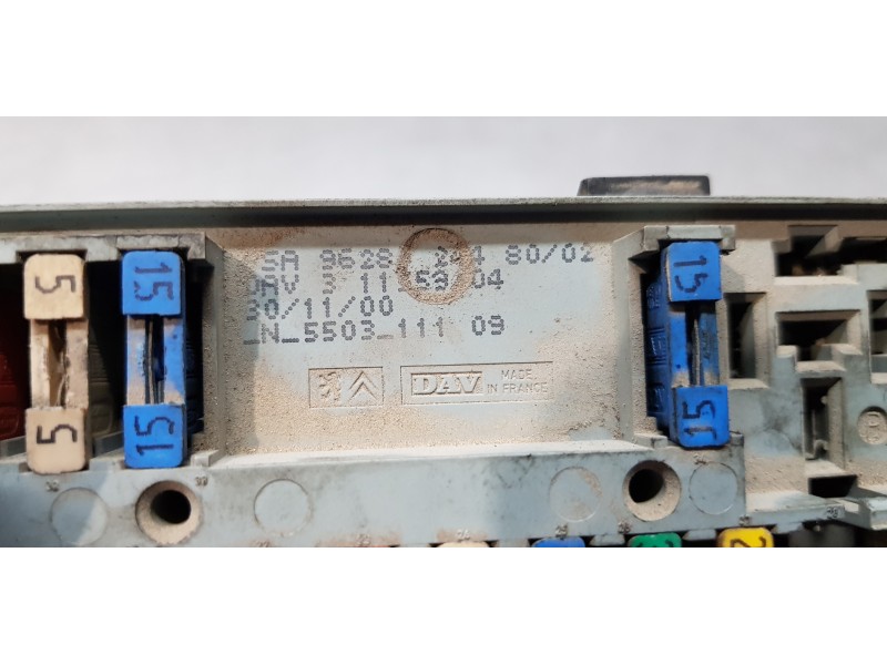 Recambio de caja reles / fusibles para citroen xsara picasso 2.0 hdi exclusive referencia OEM IAM 962824480   Recambio de caja reles / fusibles para citroen xsara picasso 2.0 hdi exclusive referencia OEM IAM 962824480