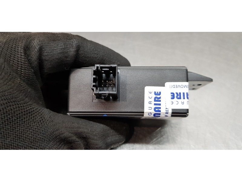 Recambio de centralita luces para peugeot 2008 (p1) allure referencia OEM IAM 9828517980  