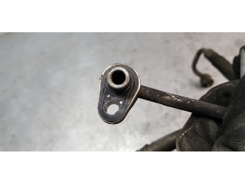 Recambio de tubos aire acondicionado para chrysler grand voyager limited referencia OEM IAM 04677595AB  