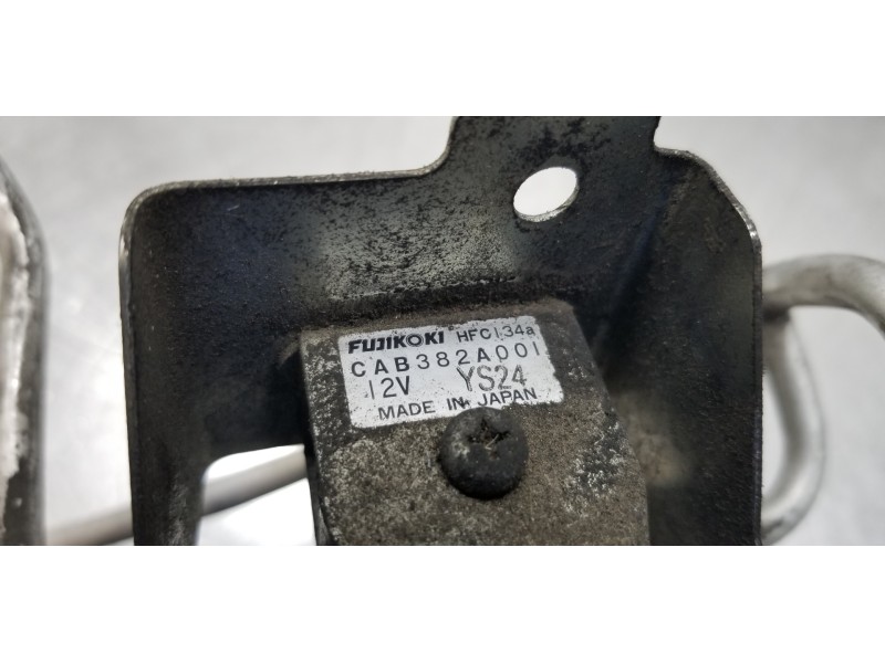 Recambio de tubos aire acondicionado para mitsubishi outlander (gf0) phev kaiteki 4wd referencia OEM IAM 7815A981  