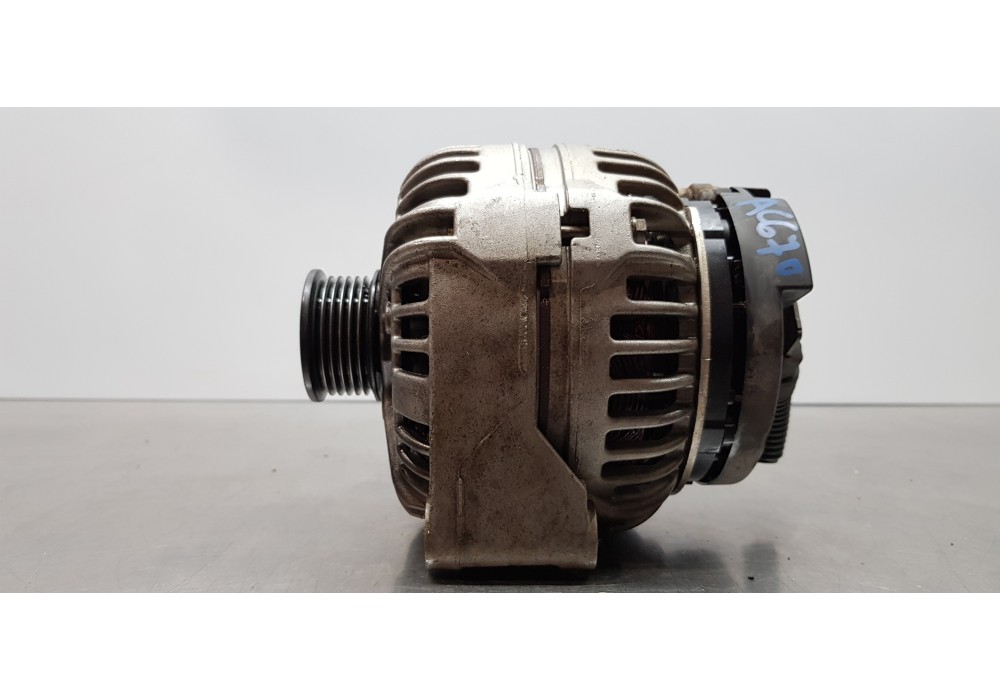 Recambio de alternador para mercedes clase e (w211) berlina e 240 (211.061) referencia OEM IAM A0121541302  