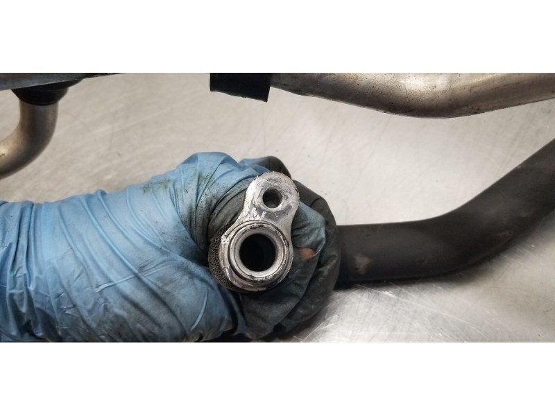 Recambio de tubos aire acondicionado para mitsubishi outlander (gf0) phev kaiteki 4wd referencia OEM IAM 7815A985  