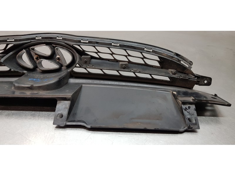 Recambio de rejilla delantera para hyundai elantra (md) tecno referencia OEM IAM 863503X100  