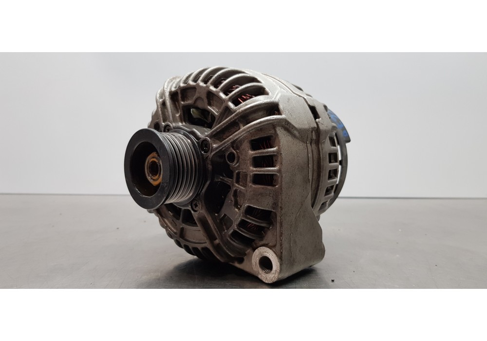 Recambio de alternador para mercedes clase e (w211) berlina e 240 (211.061) referencia OEM IAM A0121541302  