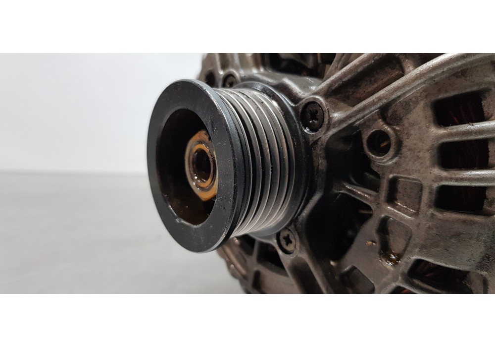 Recambio de alternador para mercedes clase e (w211) berlina e 240 (211.061) referencia OEM IAM A0121541302  