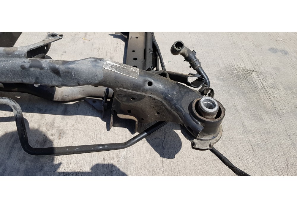 Recambio de puente delantero para mercedes clase m (w166) ml 350 bluetec (166.004) referencia OEM IAM A1663300800  