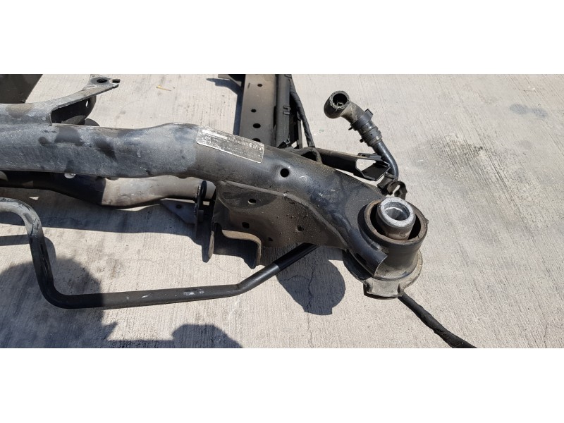 Recambio de puente delantero para mercedes clase m (w166) ml 350 bluetec (166.004) referencia OEM IAM A1663300800  