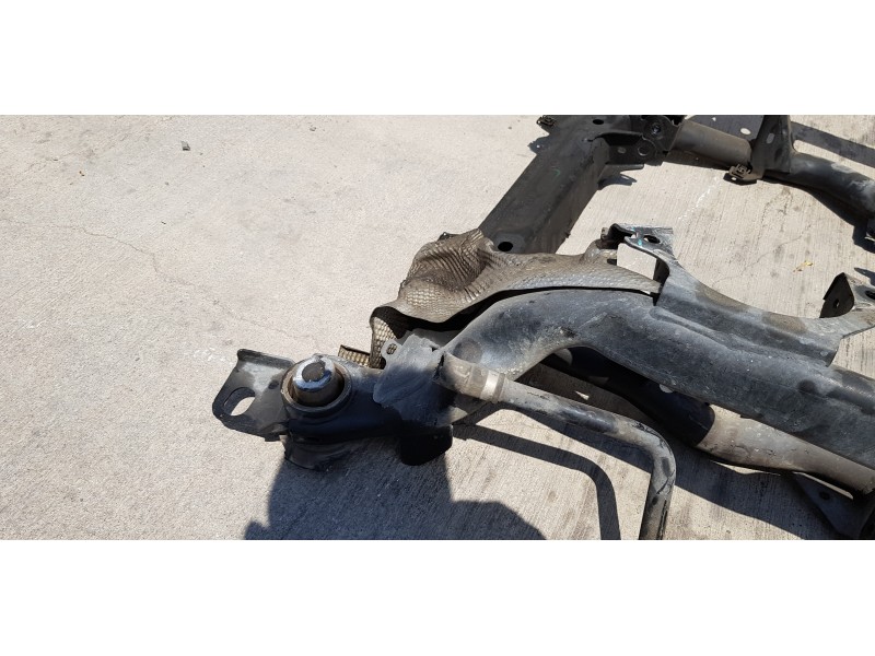 Recambio de puente delantero para mercedes clase m (w166) ml 350 bluetec (166.004) referencia OEM IAM A1663300800  