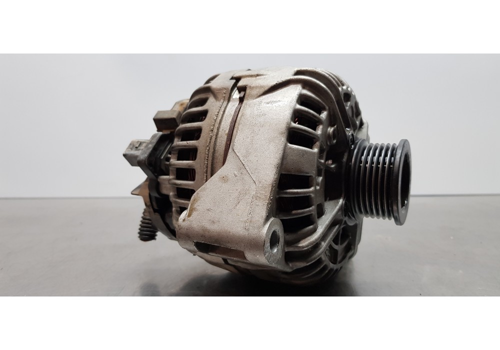 Recambio de alternador para mercedes clase e (w211) berlina e 240 (211.061) referencia OEM IAM A0121541302  