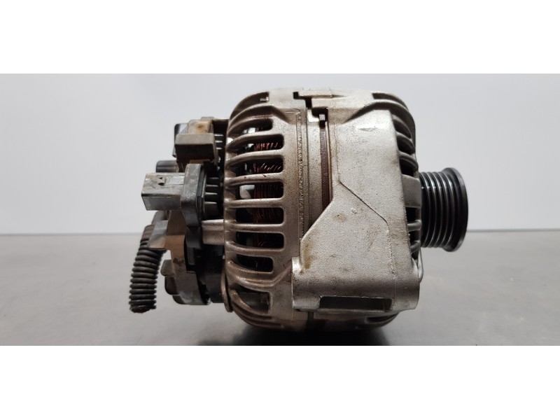 Recambio de alternador para mercedes clase e (w211) berlina e 240 (211.061) referencia OEM IAM A0121541302  