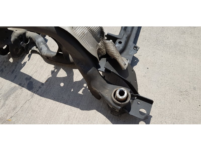 Recambio de puente delantero para mercedes clase m (w166) ml 350 bluetec (166.004) referencia OEM IAM A1663300800  