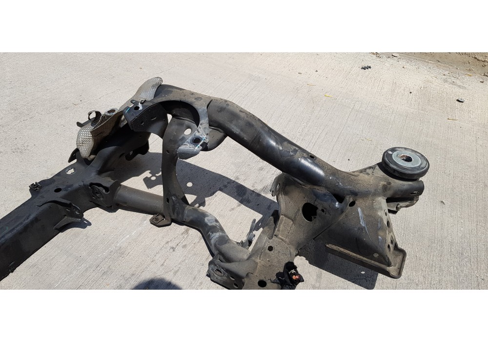 Recambio de puente delantero para mercedes clase m (w166) ml 350 bluetec (166.004) referencia OEM IAM A1663300800  