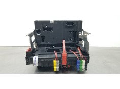 Recambio de caja reles / fusibles para mercedes clase s (w221) berlina 320 / 350 cdi (221.022) referencia OEM IAM A2215403050  