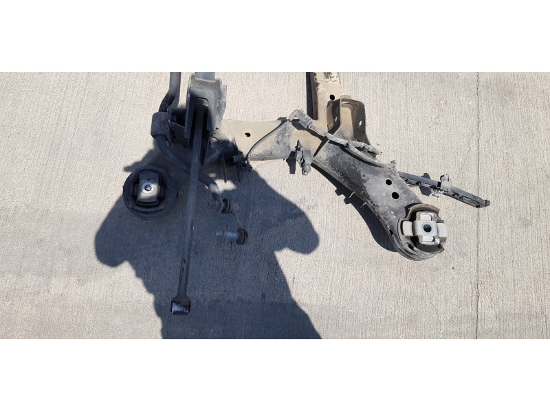 Recambio de puente trasero para mercedes clase m (w166) ml 350 bluetec (166.004) referencia OEM IAM A1663500032  