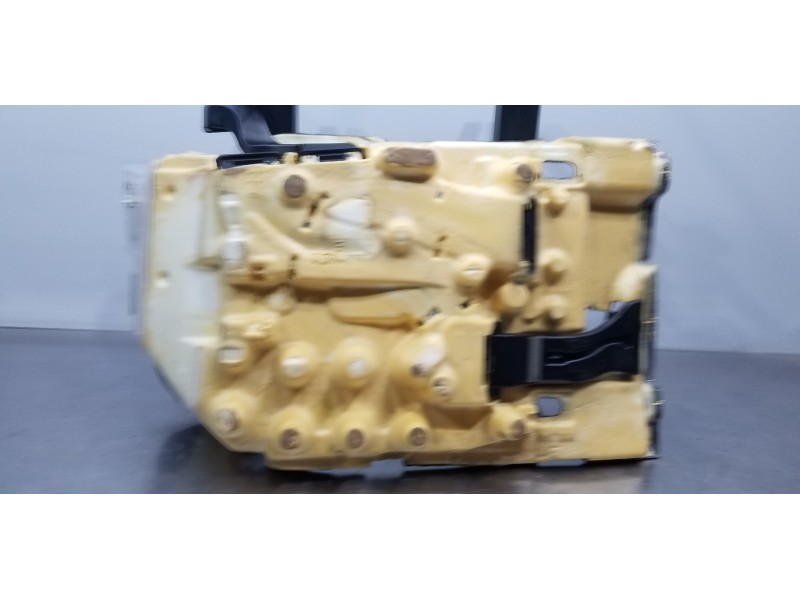 Recambio de molduras delanteras para citroen c4 grand picasso spacetourer referencia OEM IAM 16096069ZD 96776896ZD 