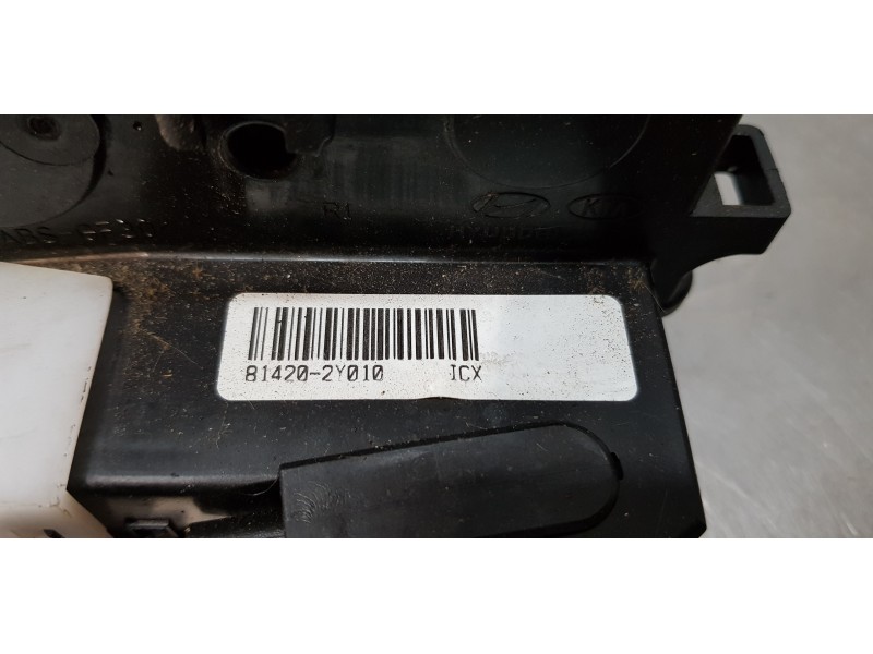 Recambio de cerradura puerta trasera derecha para hyundai ix35 style 2wd referencia OEM IAM 814202Y010   Recambio de cerradura puerta trasera derecha para hyundai ix35 style 2wd referencia OEM IAM 814202Y010