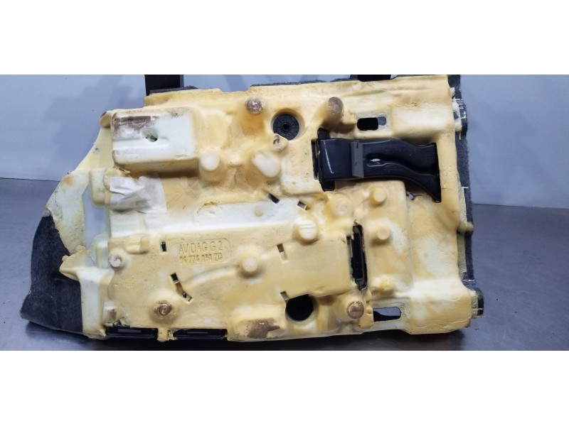 Recambio de molduras delanteras para citroen c4 grand picasso spacetourer referencia OEM IAM 16096069ZD 96776898ZD 