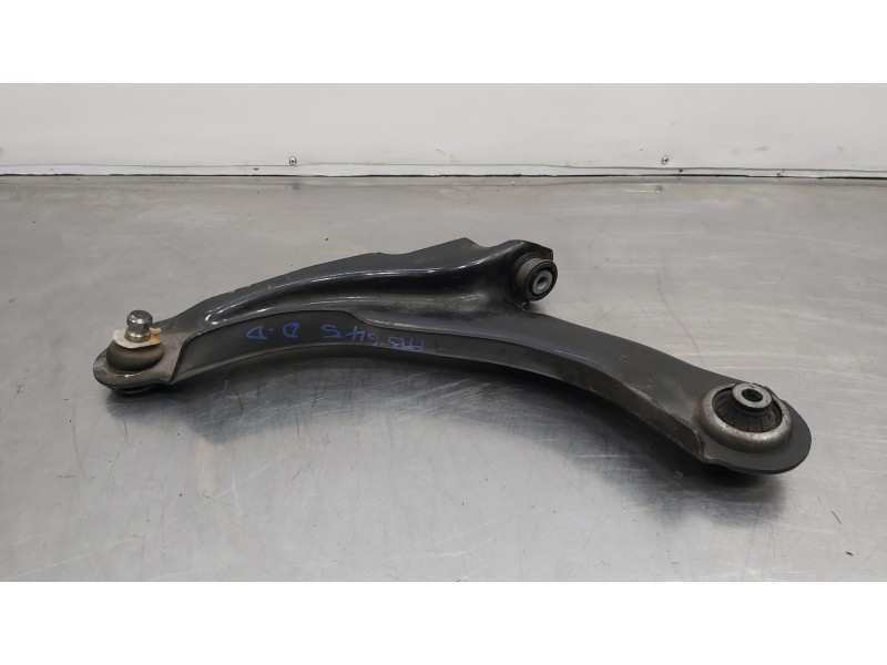 Recambio de brazo suspension inferior delantero derecho para renault clio iv life referencia OEM IAM 545049968R  