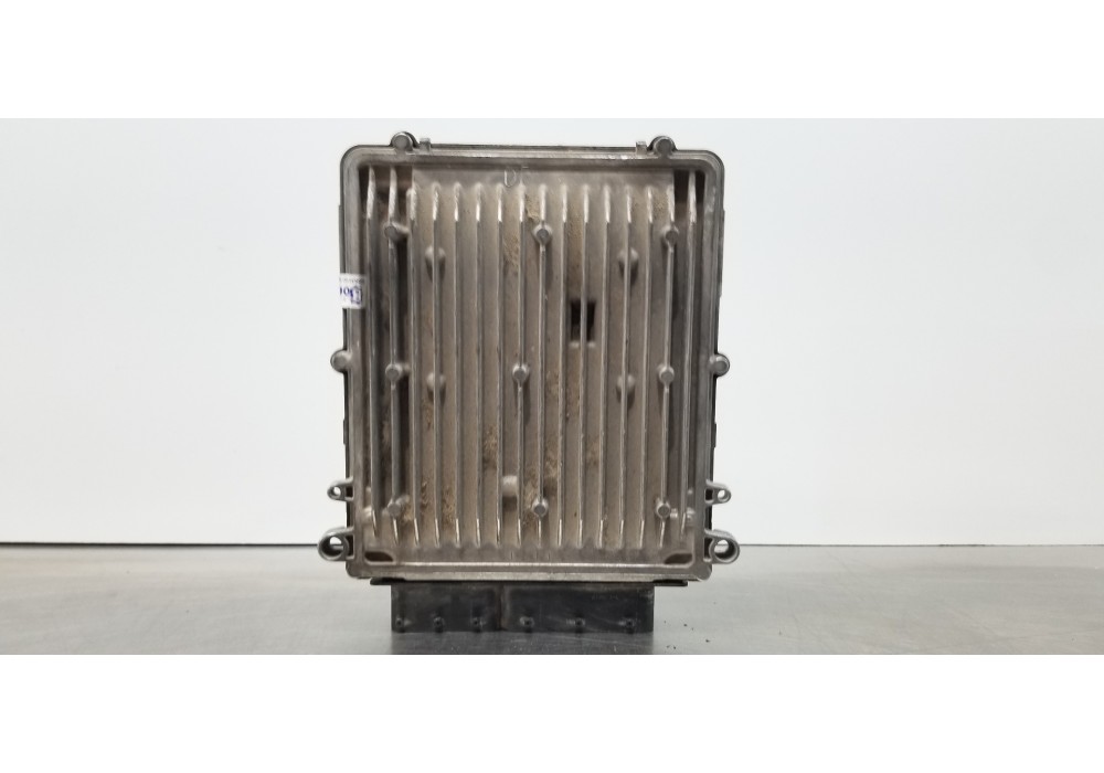 Recambio de centralita motor uce para mercedes clase s (w221) berlina 320 / 350 cdi (221.022) referencia OEM IAM A6421507391 028