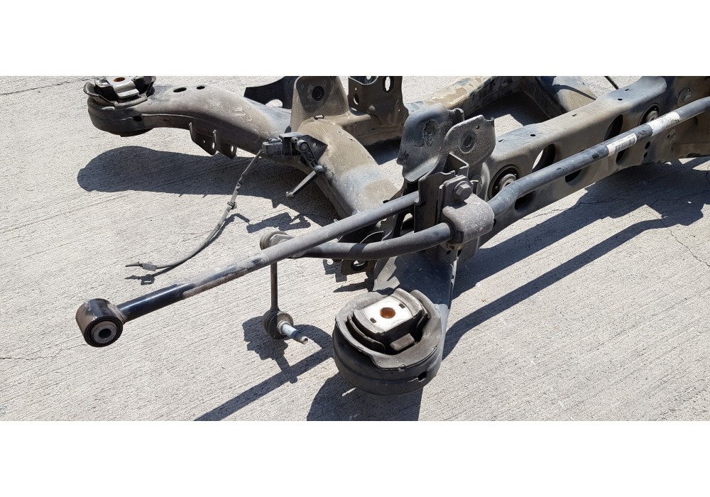 Recambio de puente trasero para mercedes clase m (w166) ml 350 bluetec (166.004) referencia OEM IAM A1663500032  